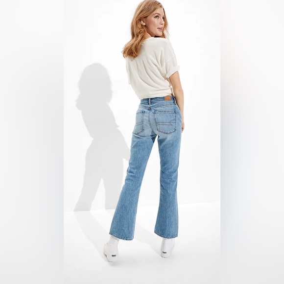 American Eagle - Ripped Highest Waist ‘90s Flare Jean - Size 8 - Picture 2 of 13